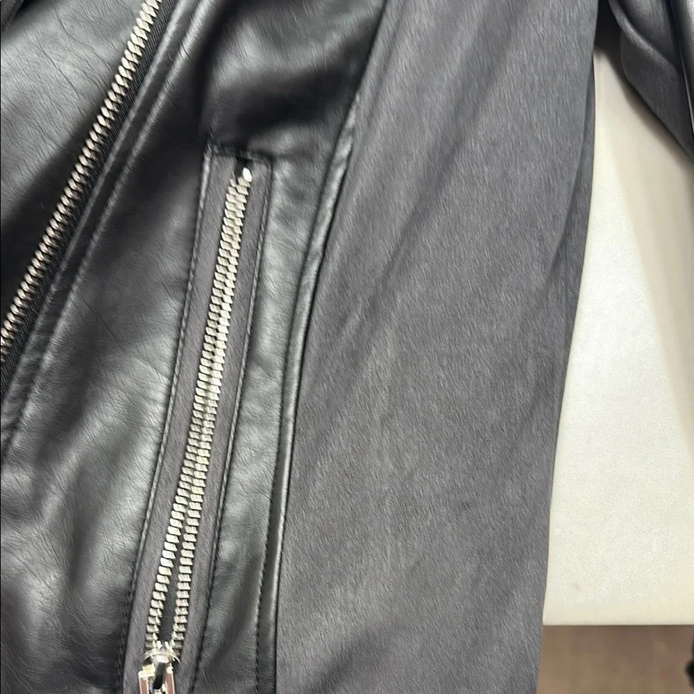Kate & Mallory Black faux moto Leather Jacket - Picture 4 of 5